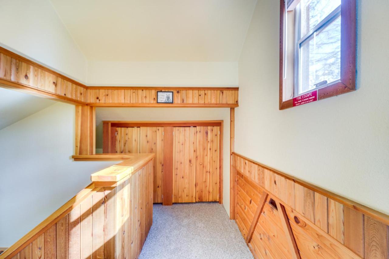 Hungry Horse Cabin With Gas Grill, Near Glacier! Exterior photo